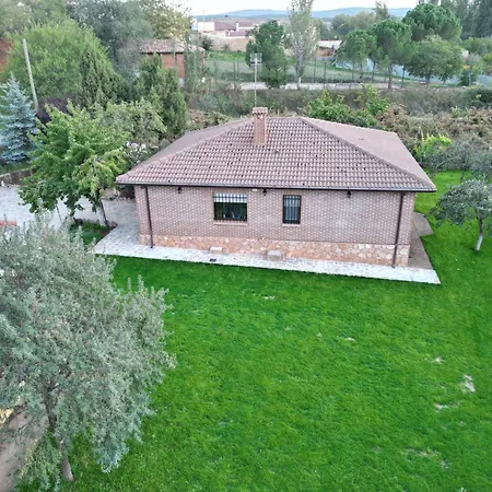 Villa Entre Vinedos à Fuentenebro Extérieur photo
